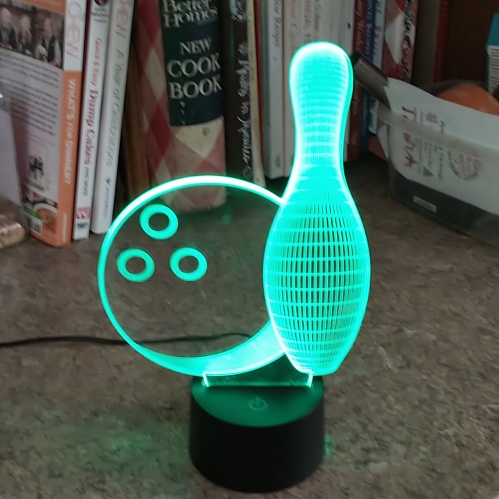 Bowling ball and pin 3 d lamp